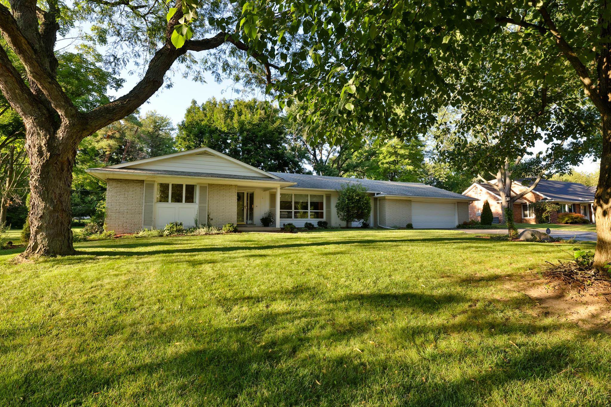 1216 Rocky Ridge Trail Flint, MI 48532 - Photo 1 of 44 50087171.JPG