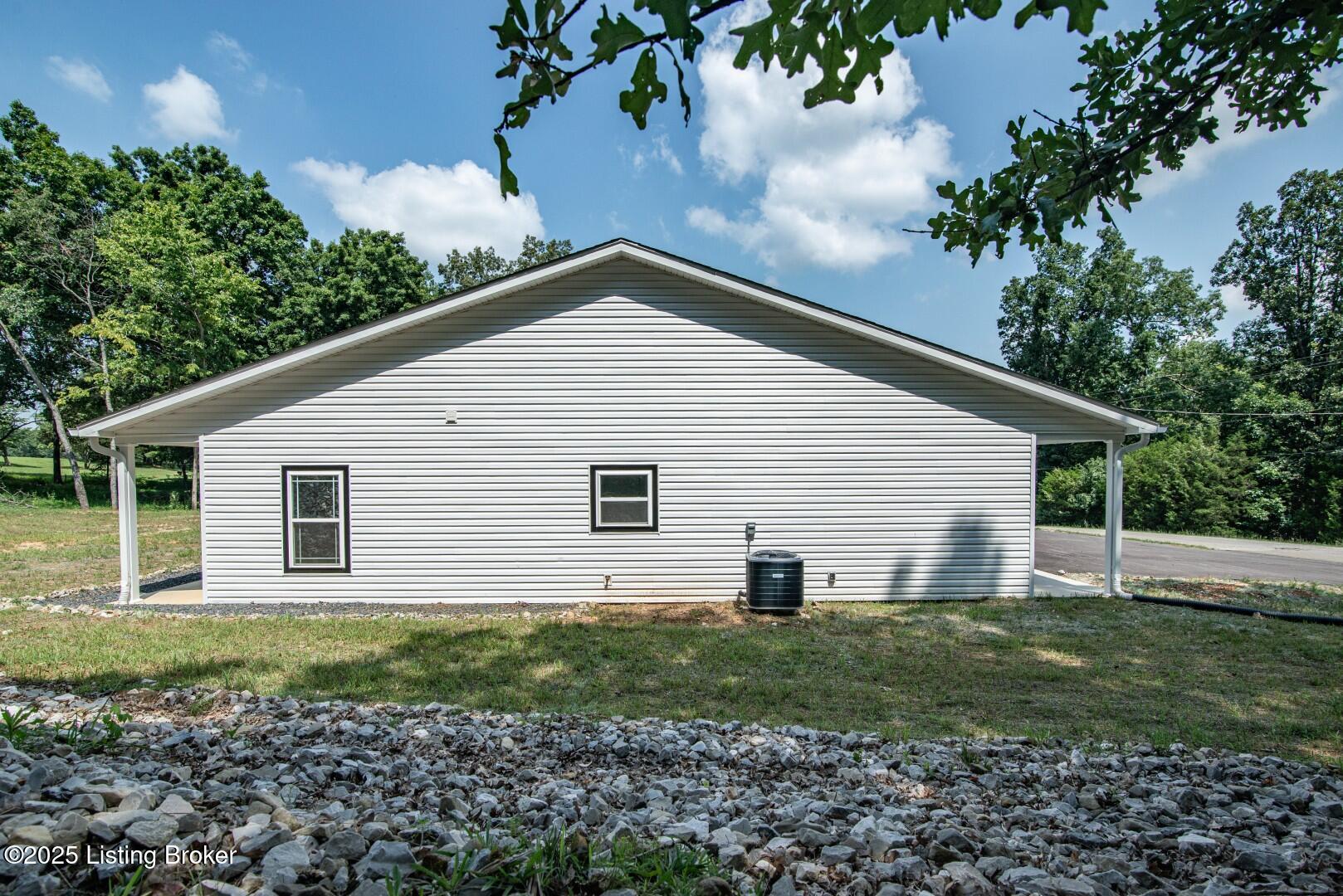 293 Piping Rock Road Brandenburg, KY 40108 - Photo 37 of 45 293 Piping Rock Rd-4