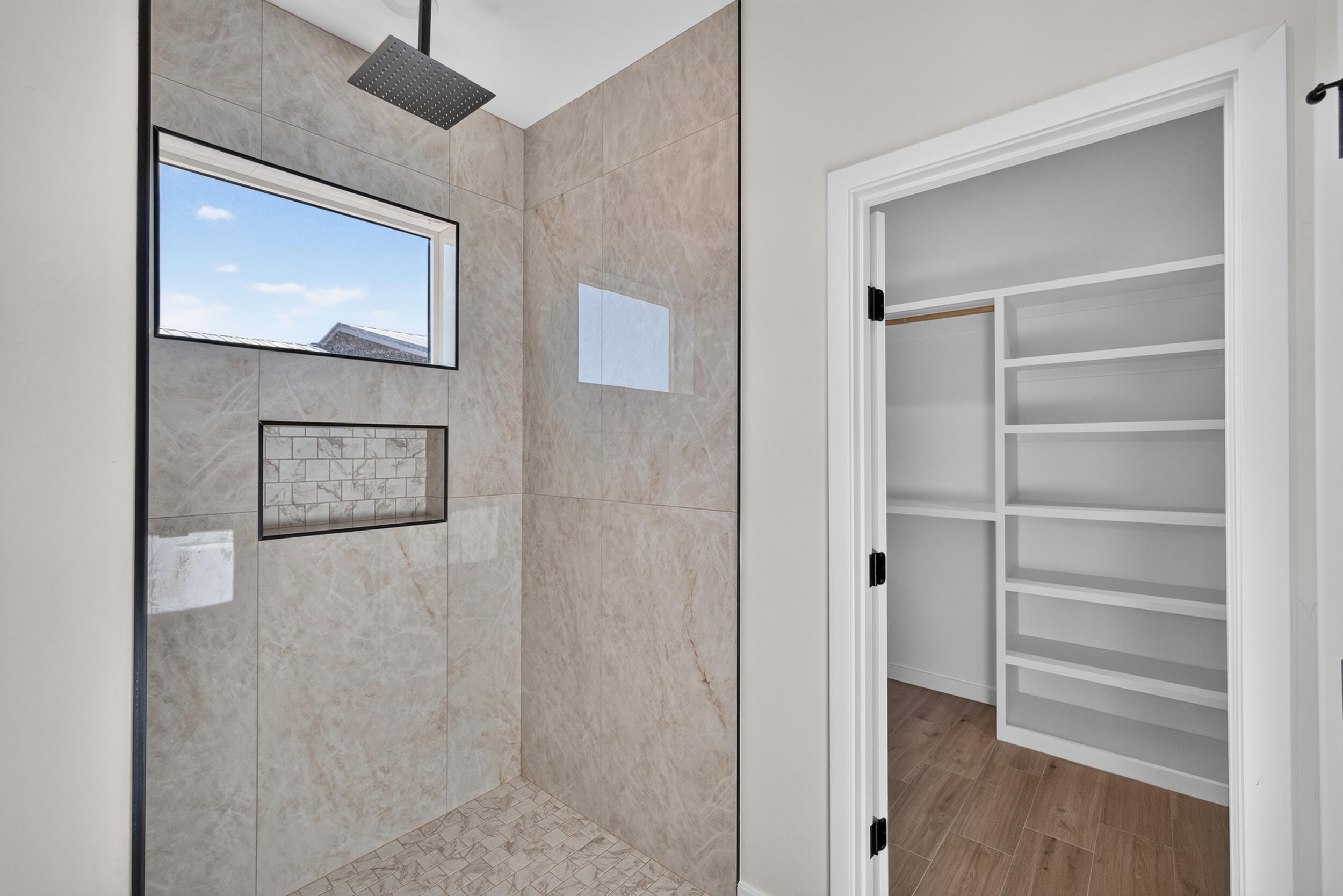 121 9th Avenue Northwest Rio Rancho, NM 87124 - Photo 21 of 34 Gallery Image 21