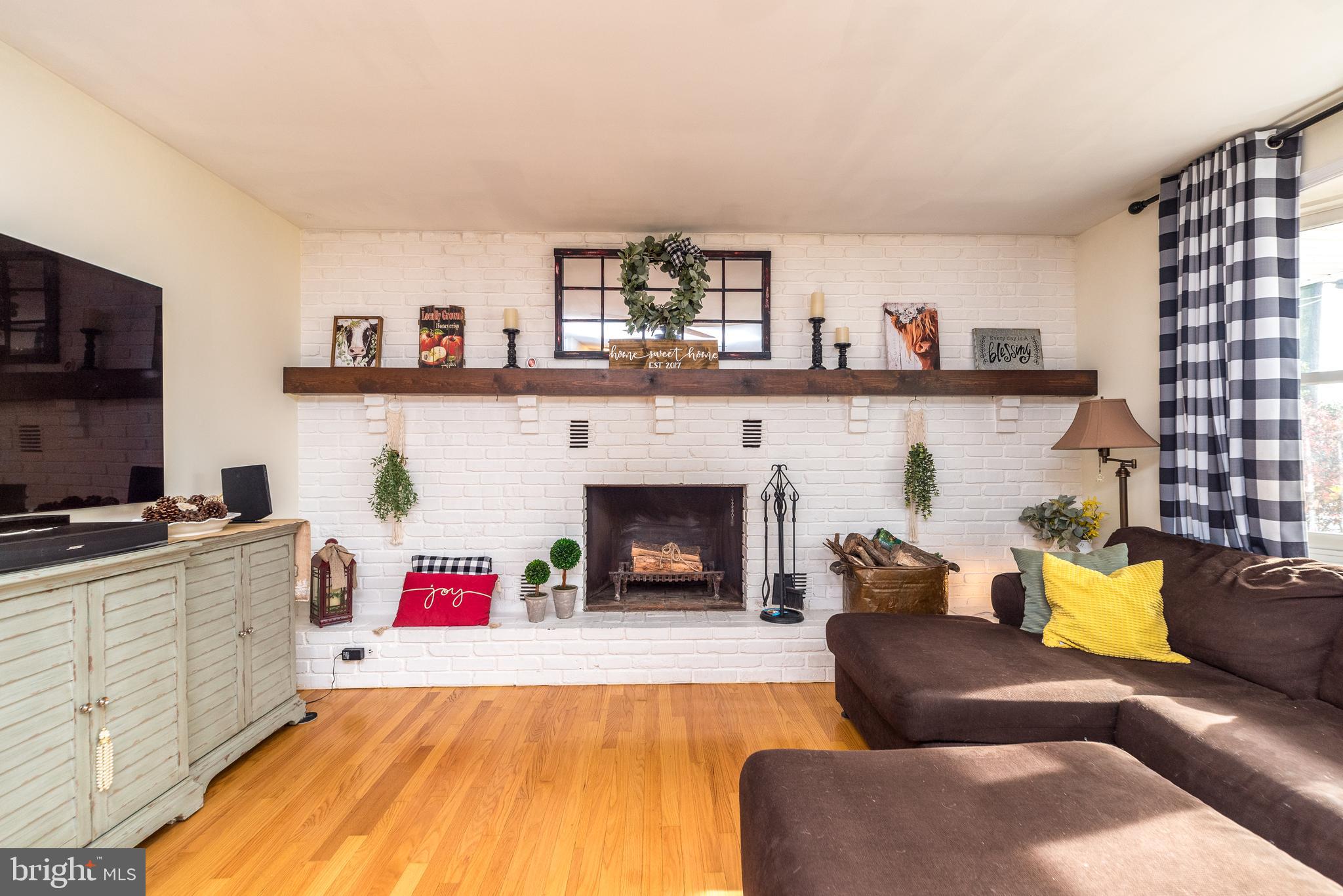 75 West Pumping Station Road Quakertown, PA 18951 - Photo 12 of 66 Wood burning Fireplace