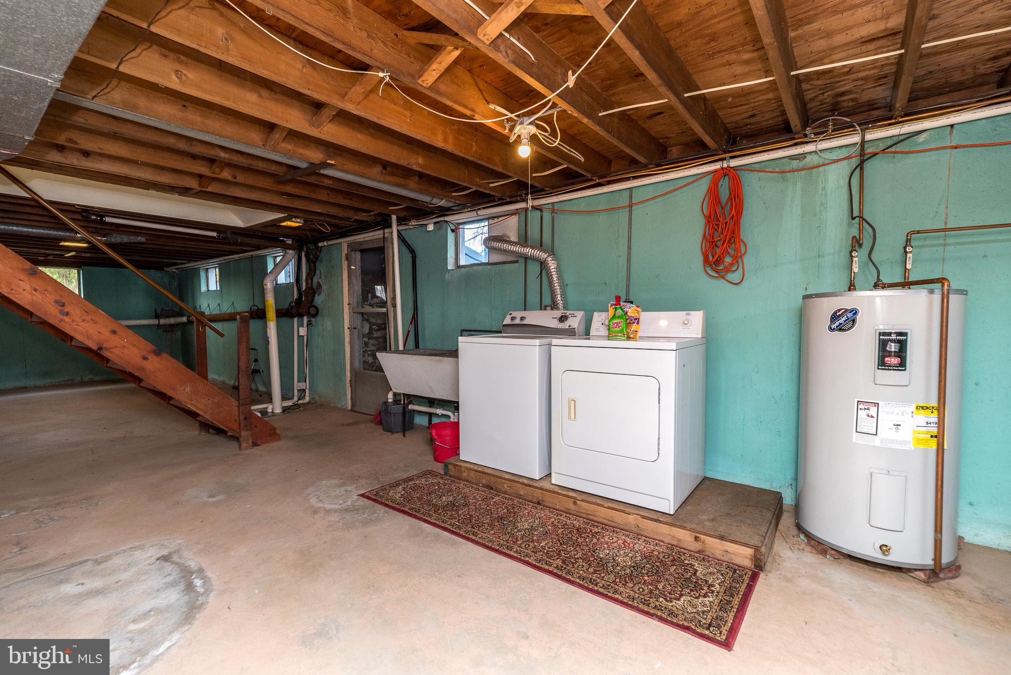 75 West Pumping Station Road Quakertown, PA 18951 - Photo 38 of 66 Laundry Area