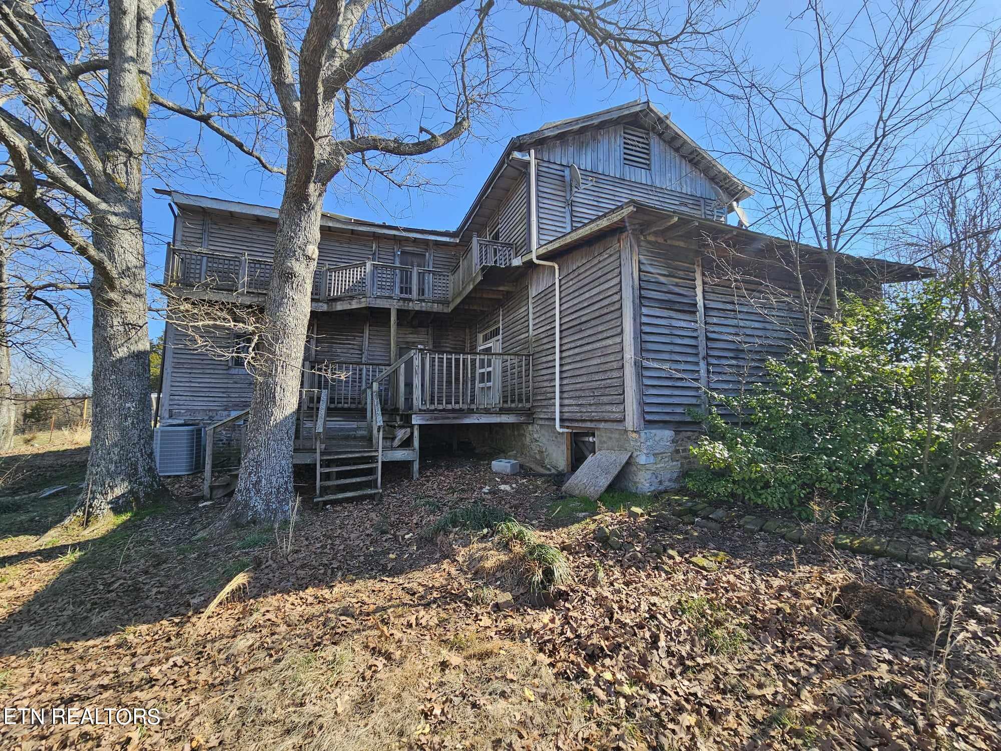 1134 Glades Road Mohawk, TN 37810 - Photo 4 of 19 423147575_420058183858510_79076667211984