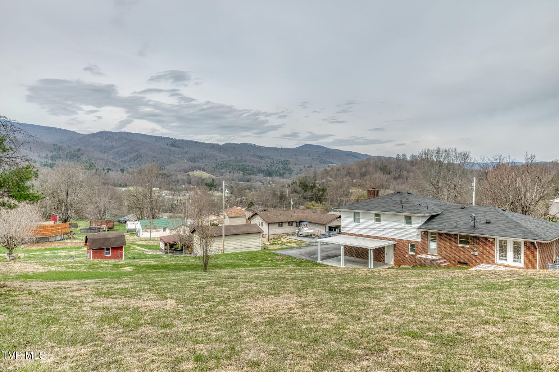 148 Unaka Subdivision Road Elizabethton, TN 37643 - Photo 40 of 56 148 Unaka Subdivision Rd-40