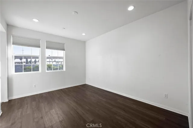 $4,000 | 8887 Orangethorpe Avenue, Buena Park, CA 90621