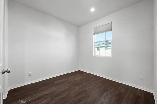 $4,000 | 8887 Orangethorpe Avenue, Buena Park, CA 90621