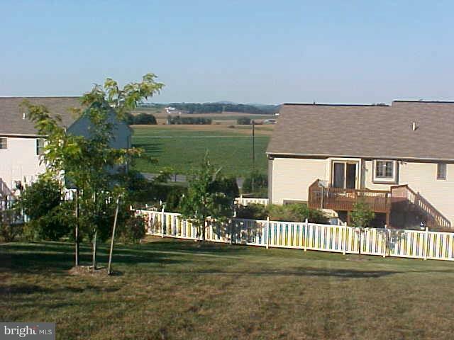 692 Fairview Road Mount Joy, PA 17552 - Photo 3 of 9