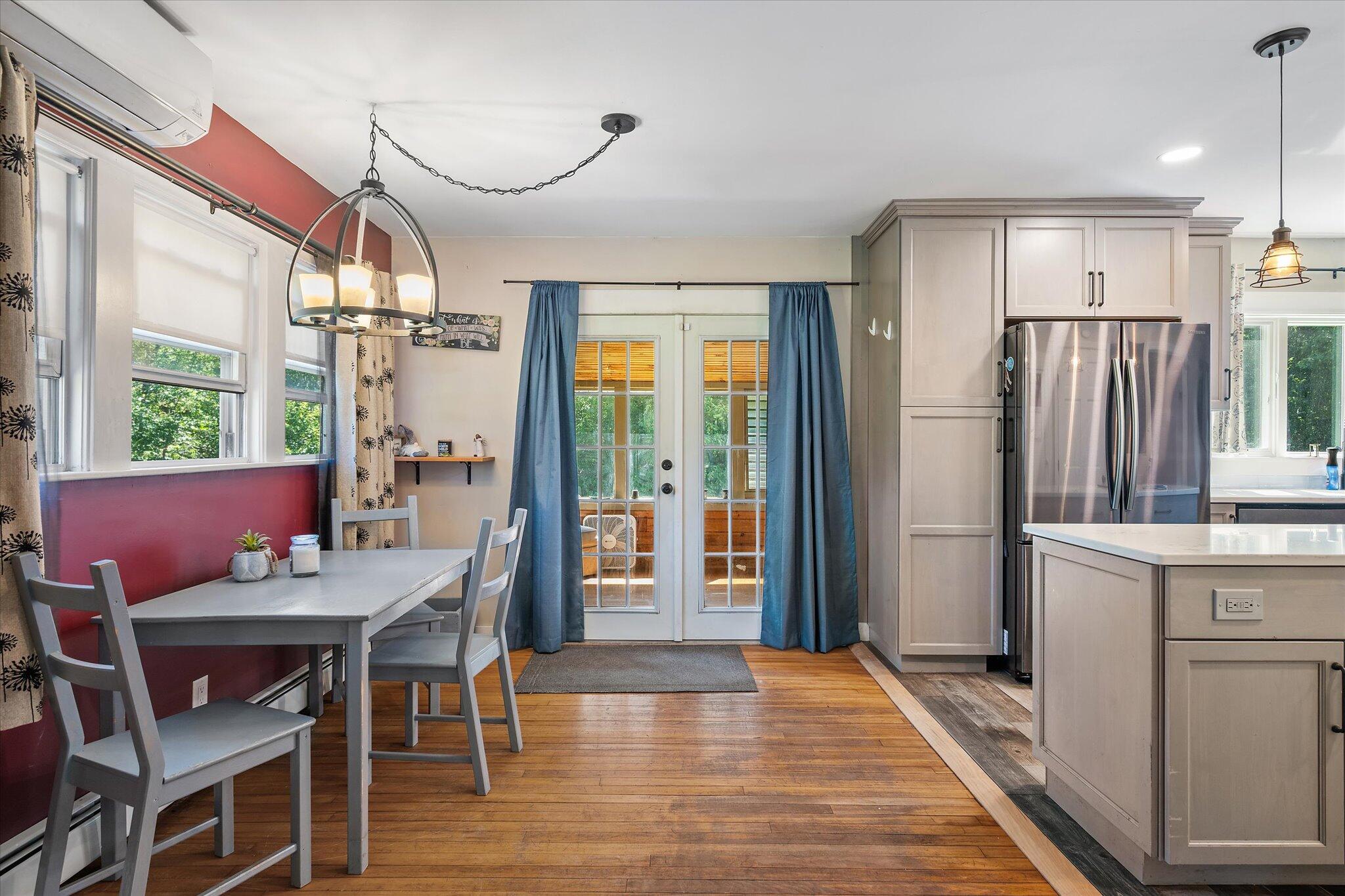 1241 North Main Street Brewer, ME 04412 - Photo 12 of 41 21-Dining