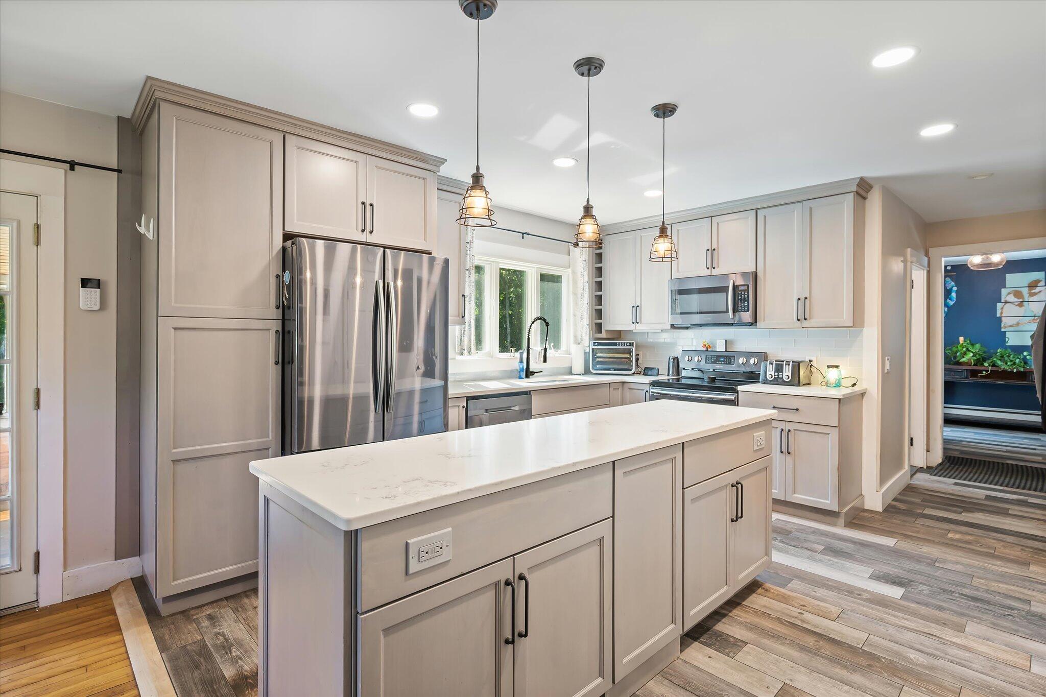 1241 North Main Street Brewer, ME 04412 - Photo 2 of 41 18-Kitchen