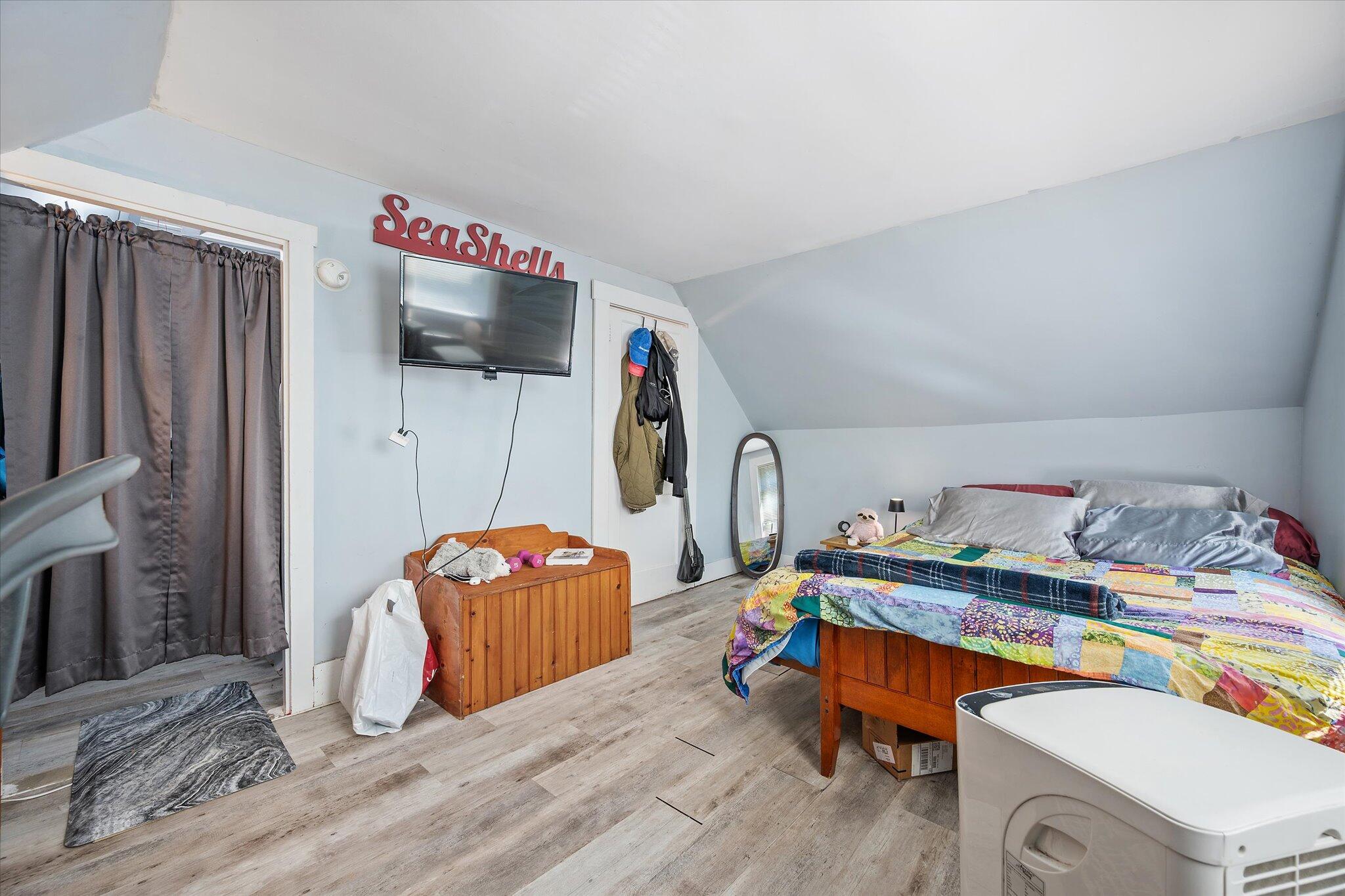 1241 North Main Street Brewer, ME 04412 - Photo 23 of 41 32-Bedroom 2