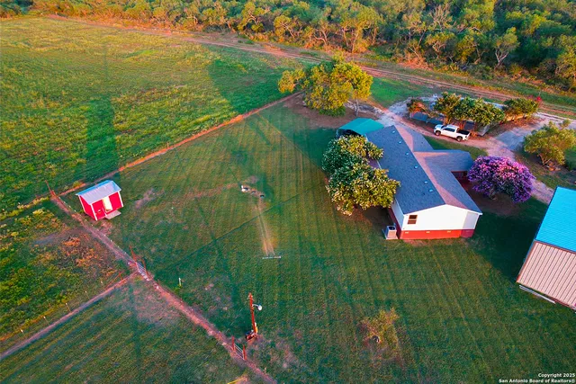 $2,499 | 17105 South State Highway 123, Seguin, TX 78155