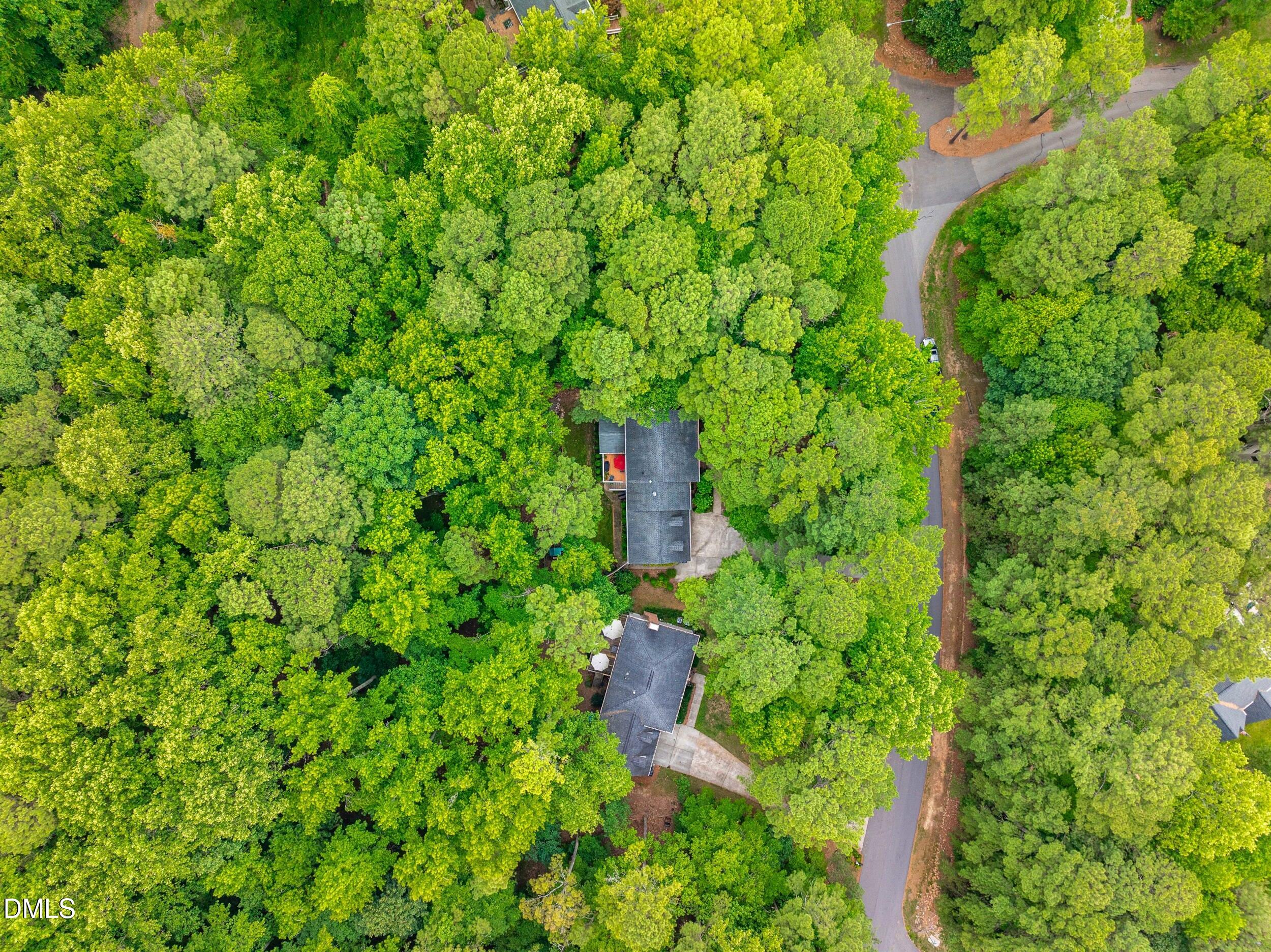5425 North Hawthorne Way Raleigh, NC 27613 - Photo 4 of 51