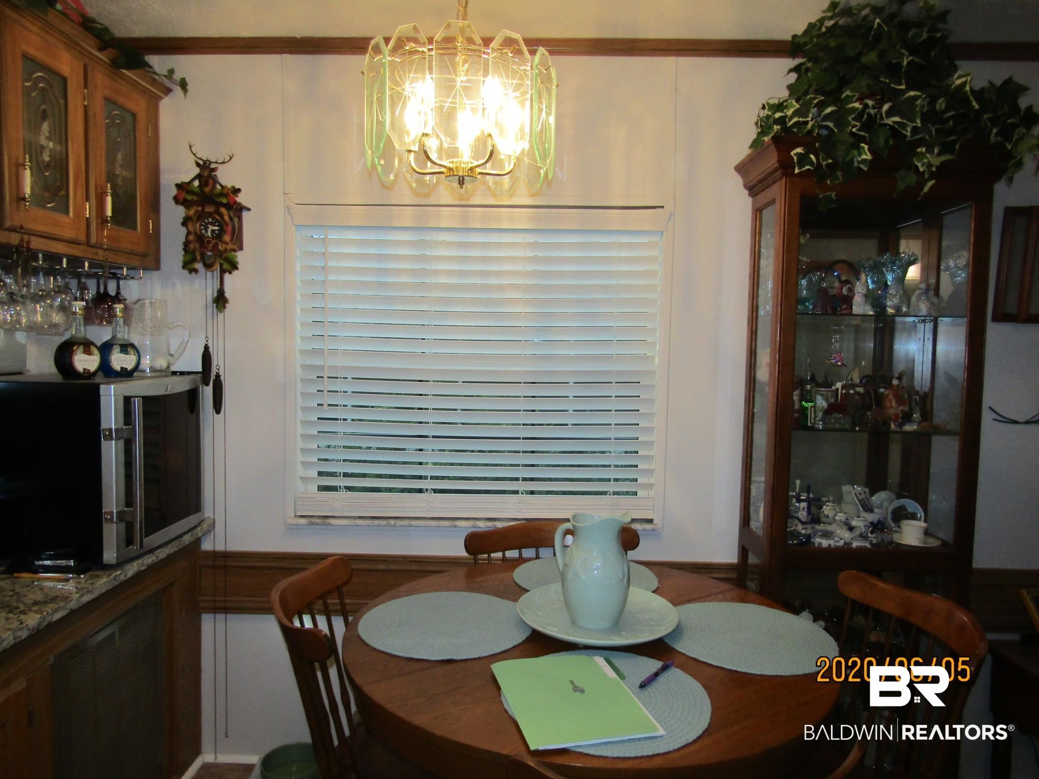 252 Defuniak Circle Lillian, AL 36549 - Photo 20 of 35 Dining Area