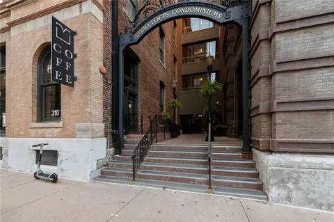 $175,000 | 308 West 8th Street, Unit 522, Kansas City, MO 64105