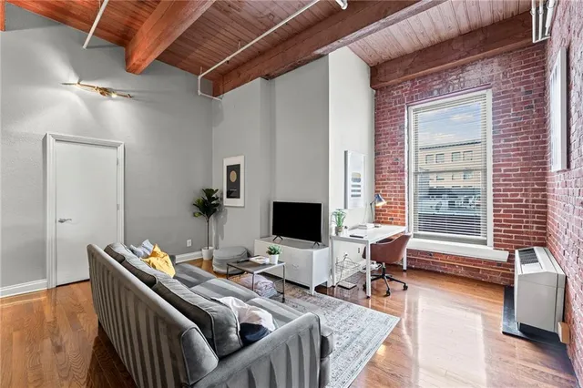 $175,000 | 308 West 8th Street, Unit 522, Kansas City, MO 64105