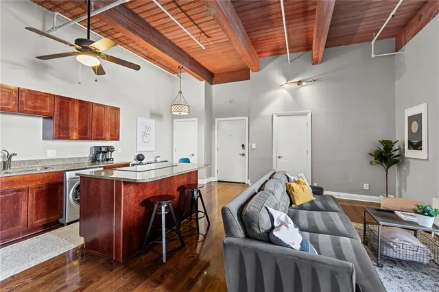 $175,000 | 308 West 8th Street, Unit 522, Kansas City, MO 64105