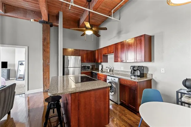 $175,000 | 308 West 8th Street, Unit 522, Kansas City, MO 64105