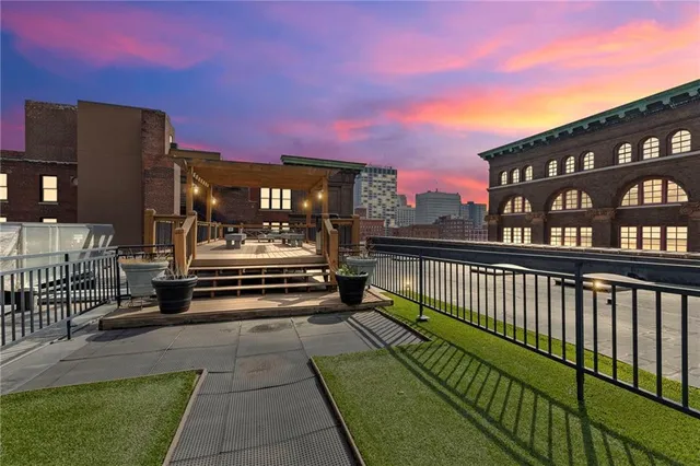 $175,000 | 308 West 8th Street, Unit 522, Kansas City, MO 64105