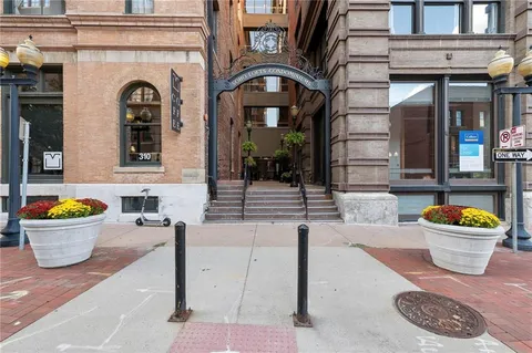 $175,000 | 308 West 8th Street, Unit 522, Kansas City, MO 64105