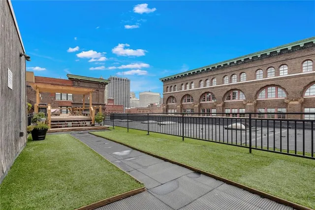 $175,000 | 308 West 8th Street, Unit 522, Kansas City, MO 64105