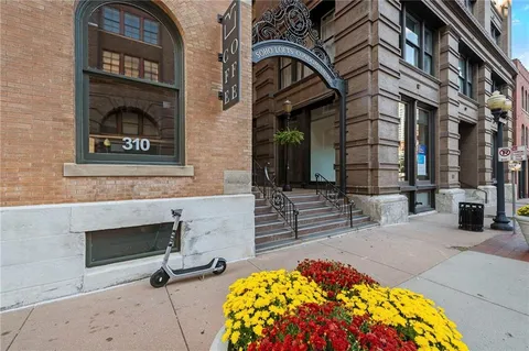 $175,000 | 308 West 8th Street, Unit 522, Kansas City, MO 64105