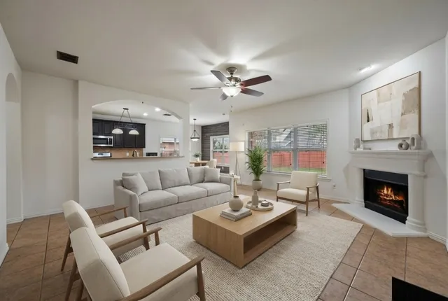 $525,000 | 2415 Elkhorn Ranch Road, Leander, TX 78641