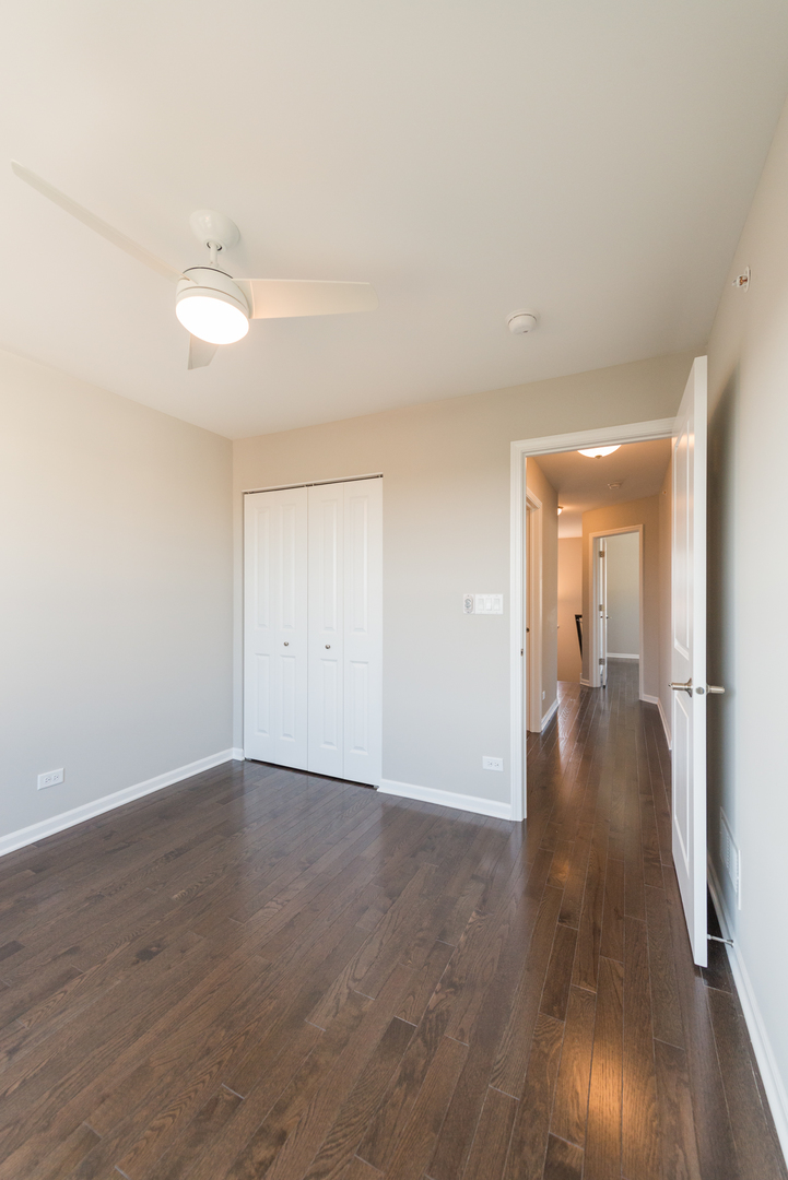 1230 Elm Street Park Ridge, IL 60068 - Photo 17 of 23 Gallery Image 17