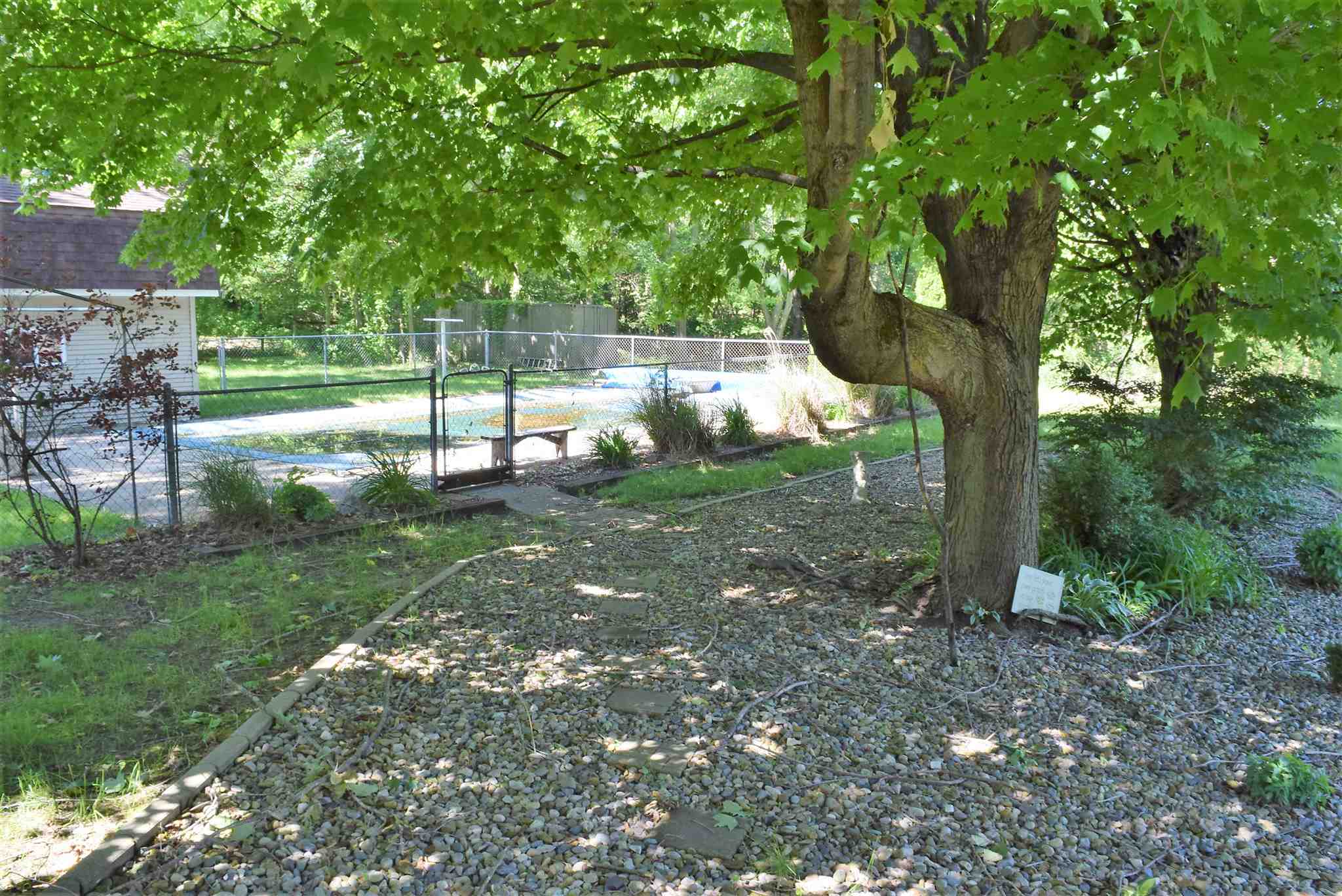 56965 Pear Road South Bend, IN 46619 - Photo 20 of 29 Gallery Image 20