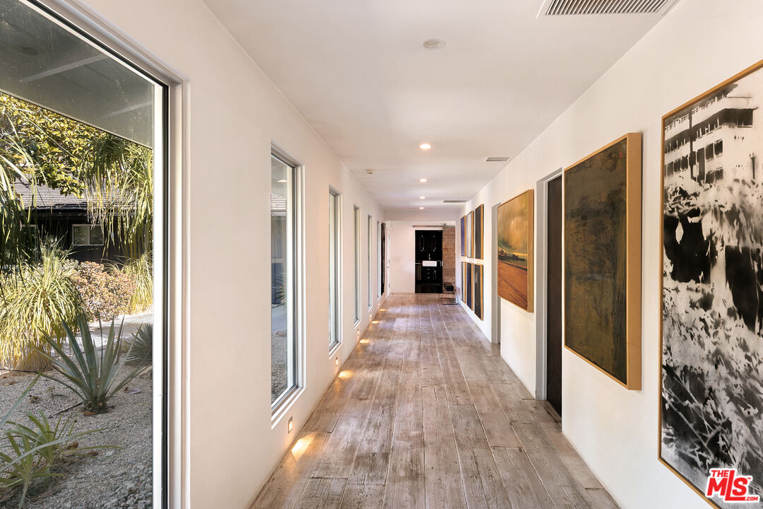 12460 Yellow Hill Road Malibu, CA 90265 - Photo 16 of 63
