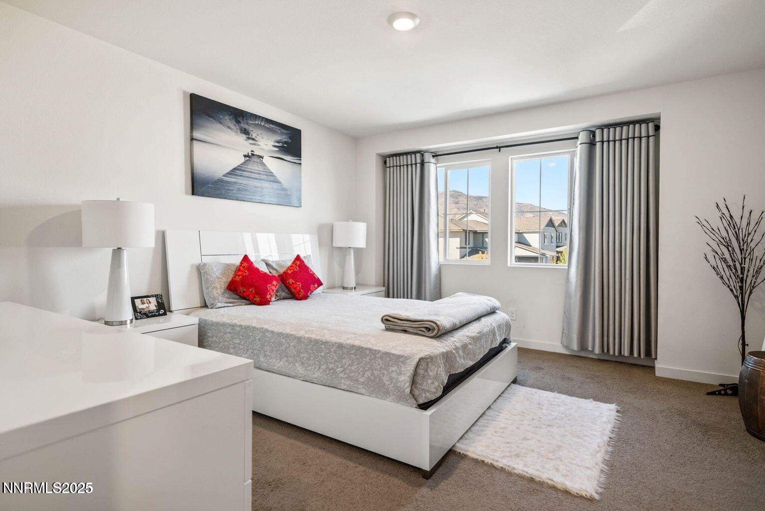476 Antares Street Reno, NV 89506 - Photo 3 of 13 Bd room-1