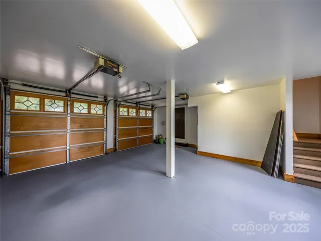 $3,600,000 | 770 Mdw Rdg Drive, Lake Toxaway, NC 28747