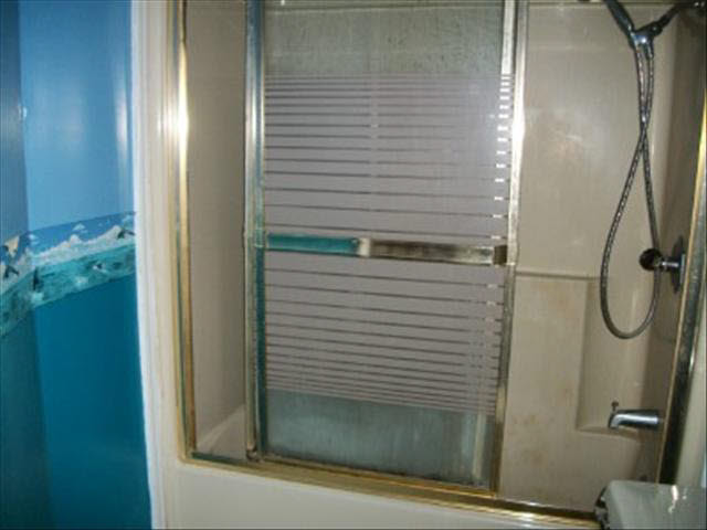 1917 Spaulding Road Monroe, MI 48162 - Photo 6 of 8 20025834-5.JPG