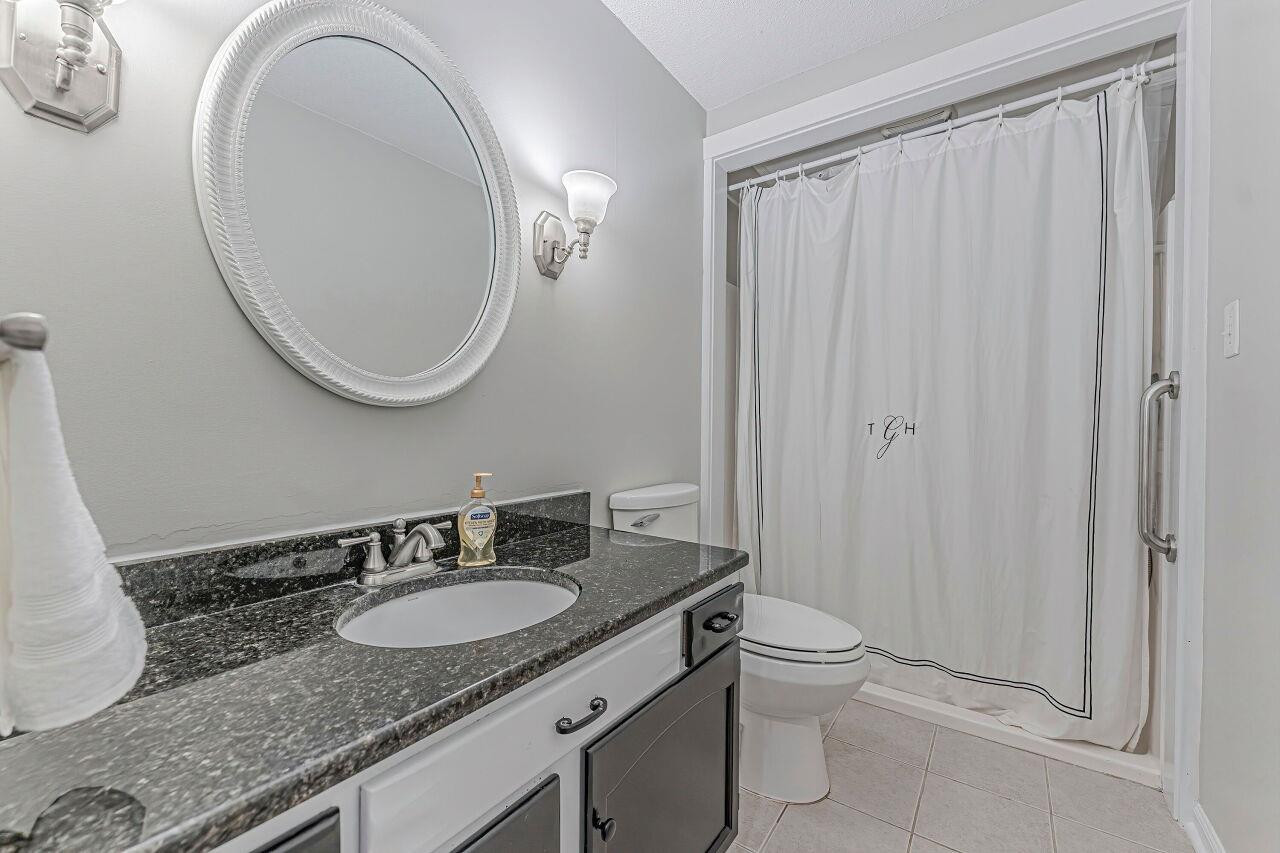 8125 North Creek Run Raleigh, NC 27613 - Photo 17 of 30 Photo 17
