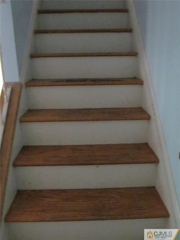 12 Kings Road East Brunswick, NJ 08816 - Photo 10 of 24 a view of entryway