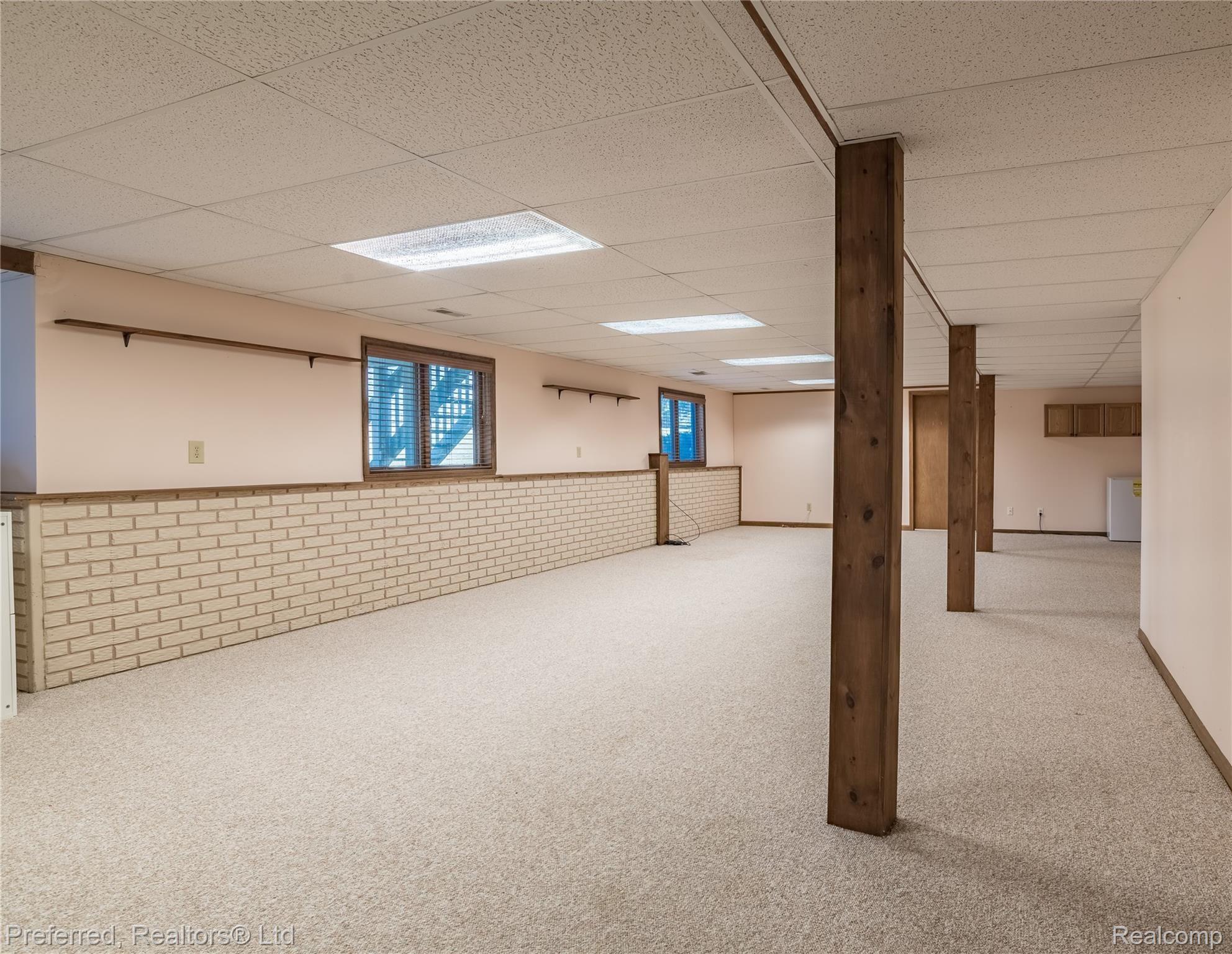 3864 Pleasant Valley Road Brighton, MI 48114 - Photo 37 of 45 3864 Pleasant Valley_Brighton-38.jpg