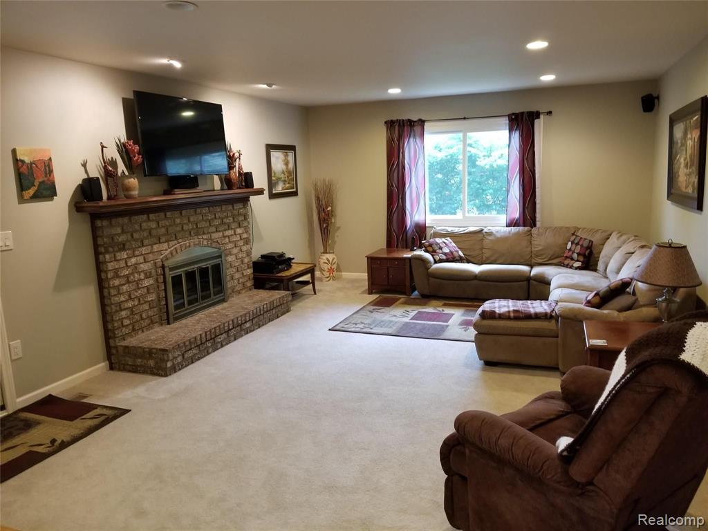 7520 Chichester Road Canton, MI 48187 - Photo 25 of 49