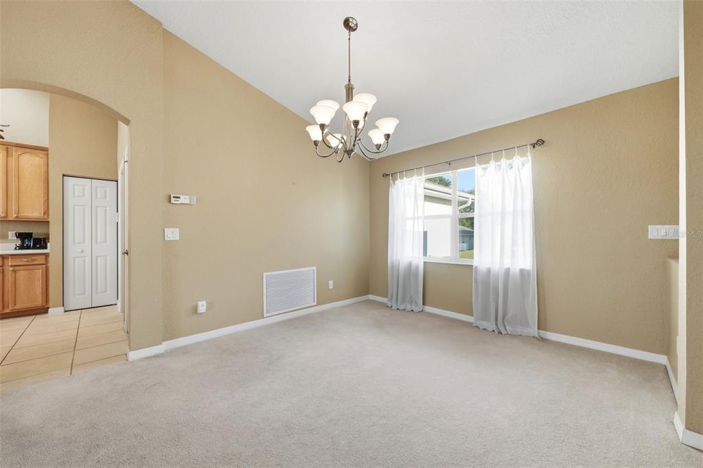 17083 Southeast 115th Terrace Road Summerfield, FL 34491 - Photo 12 of 61