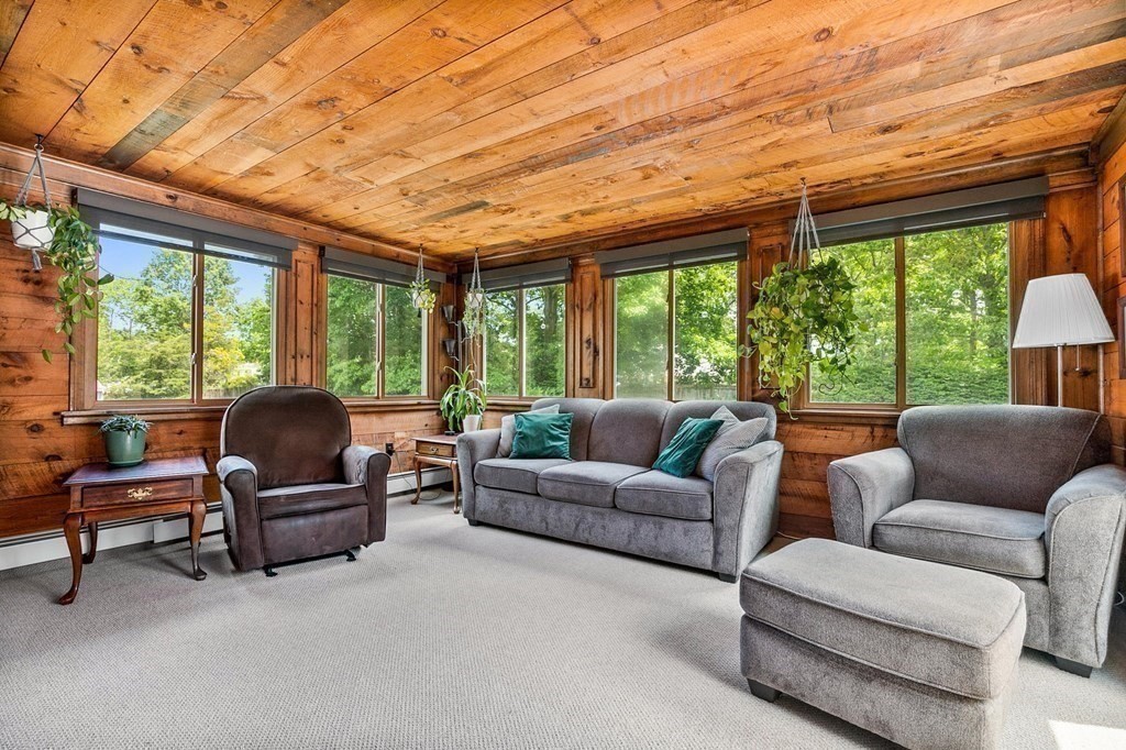 52 Caryl Road Stoughton, MA 02072 - Photo 3 of 23 Gallery Image 3