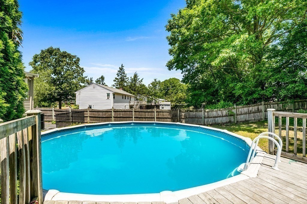 52 Caryl Road Stoughton, MA 02072 - Photo 7 of 23 Gallery Image 7