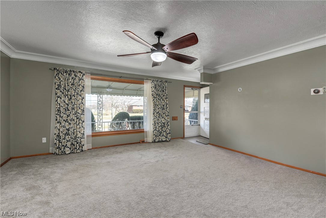 9897 Biddulph Road Cleveland, OH 44144 - Photo 11 of 47 Gallery Image 11