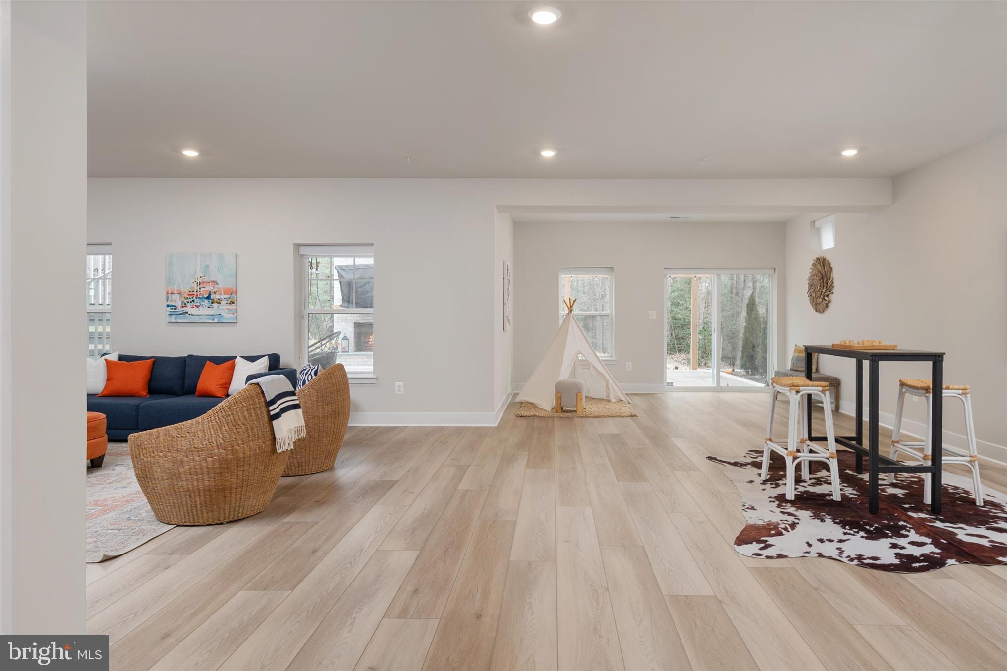 143 Stilly Way Annapolis, MD 21403 - Photo 39 of 60 a living room with furniture and wooden floor