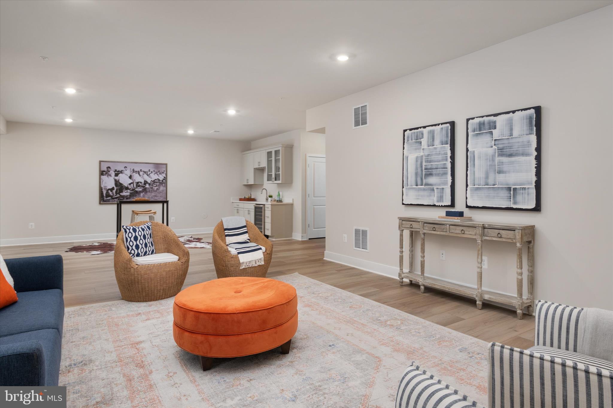143 Stilly Way Annapolis, MD 21403 - Photo 43 of 60 a living room with furniture and kitchen view