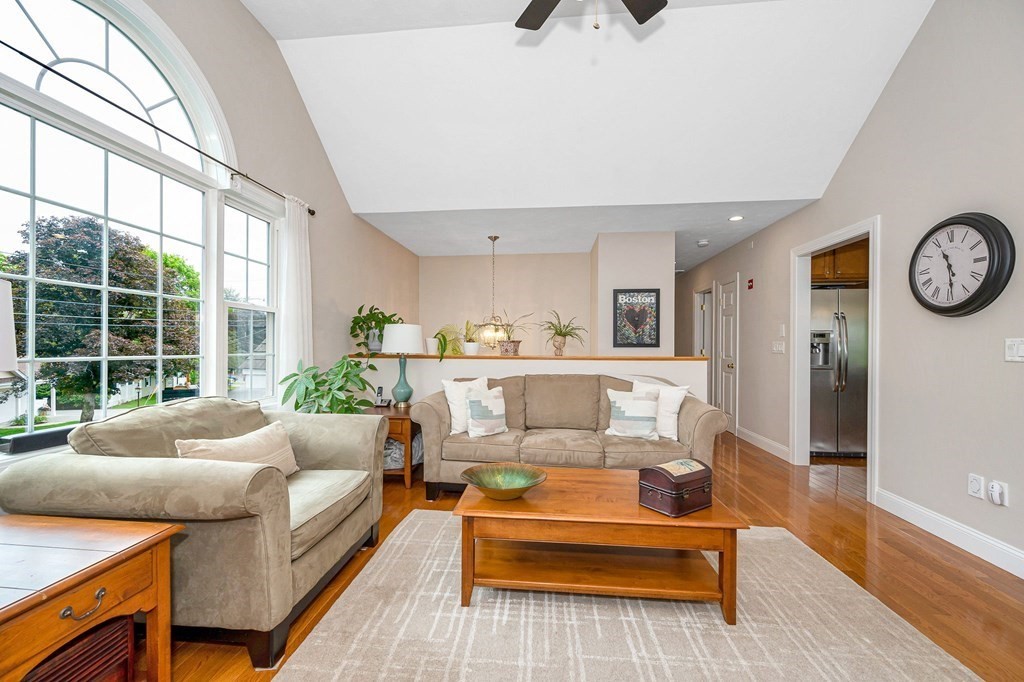9 Brookbridge Road Stoneham, MA 02180 - Photo 14 of 41 Gallery Image 14