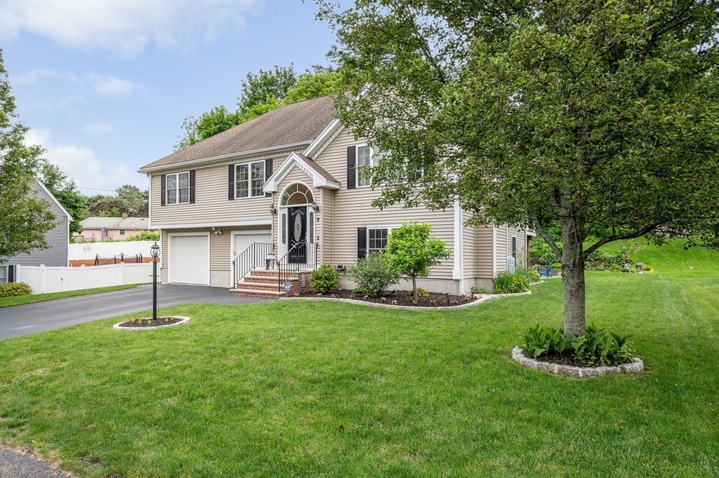 9 Brookbridge Road Stoneham, MA 02180 - Photo 2 of 41 Gallery Image 2