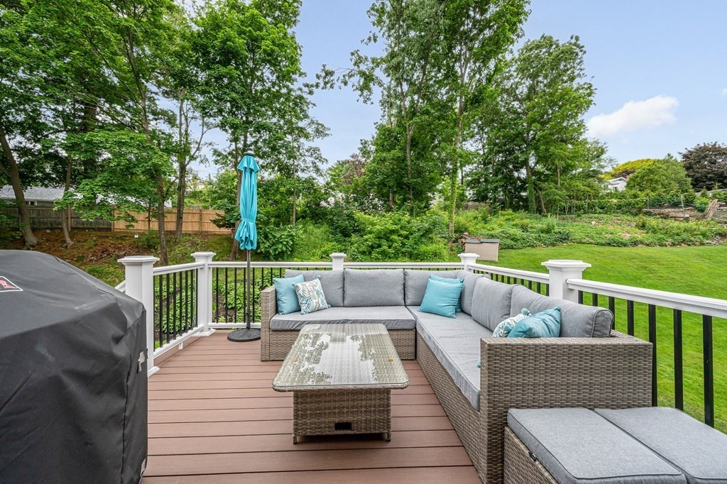 9 Brookbridge Road Stoneham, MA 02180 - Photo 33 of 41 Gallery Image 33