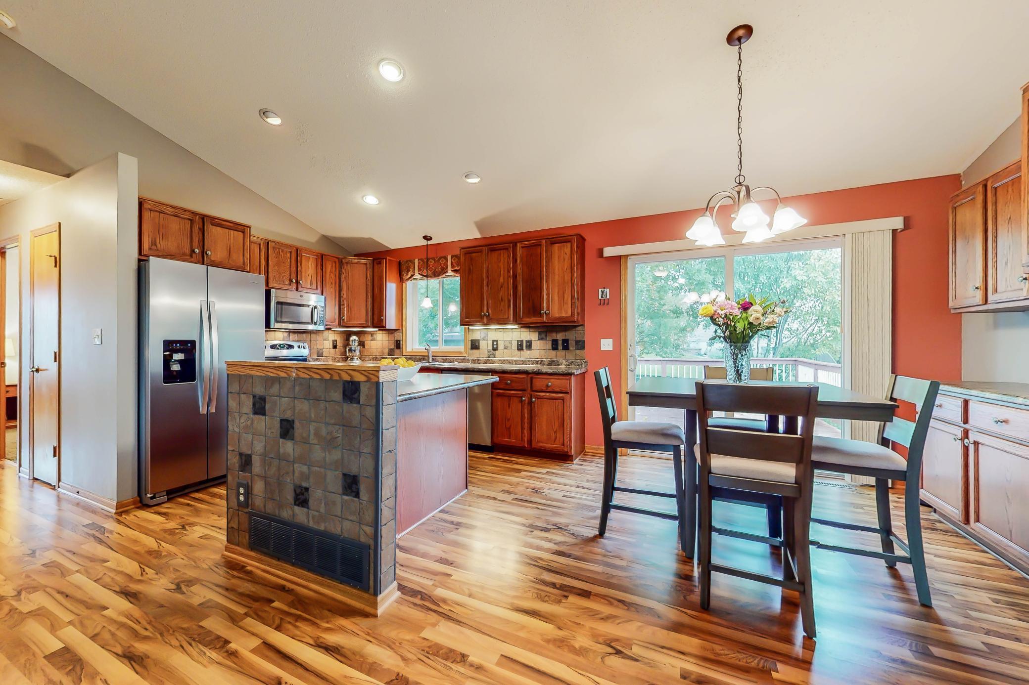5155 Middlebrook Drive Northwest Rochester, MN 55901 - Photo 5 of 42