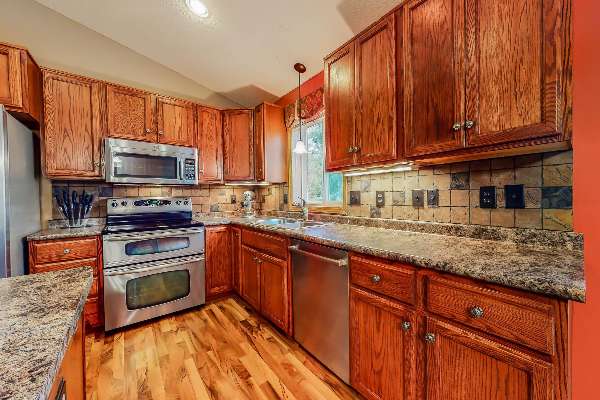 5155 Middlebrook Drive Northwest Rochester, MN 55901 - Photo 10 of 42