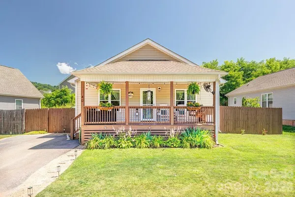 $372,000 | 40 Quinn Hill Lane, Mars Hill, NC 28754