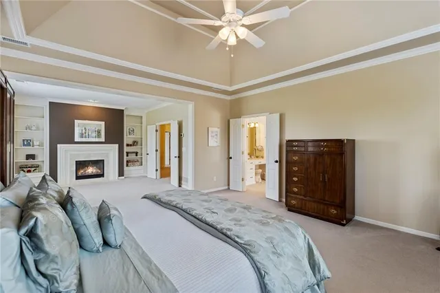 $925,000 | 5716 West 146th Street, Overland Park, KS 66223