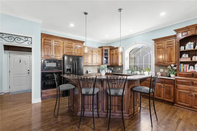 $925,000 | 5716 West 146th Street, Overland Park, KS 66223