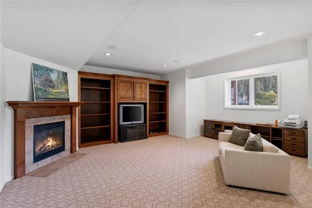 $925,000 | 5716 West 146th Street, Overland Park, KS 66223